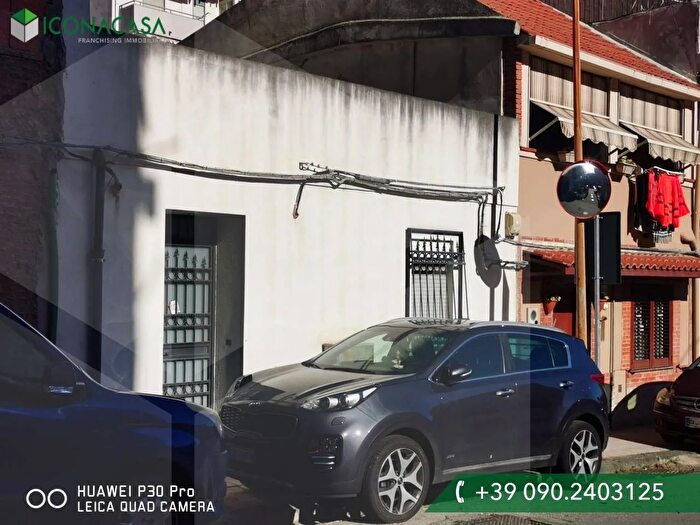 Appartamento trilocale in vendita in Via Palermo SNC, Messina