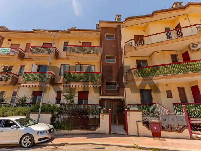 Appartamento trilocale in vendita in Petruzzelli, Cassano Delle Murge