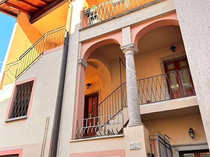 Appartamento bilocale in affitto in Arizzano