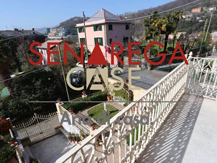 Appartamento con 6 locali in affitto in Via ai Piani di Sant'Eusebio, Molassana, Genova