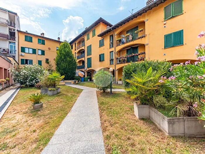Appartamento bilocale in vendita in Via Raffaello Sanzio, Uboldo