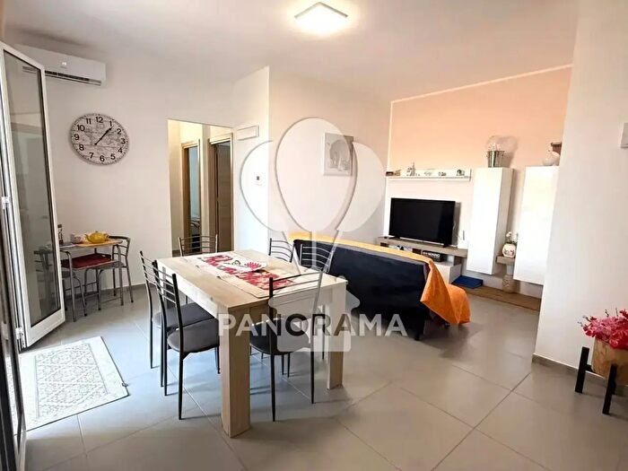 Appartamento trilocale in vendita in Via Palermo, Balestrate