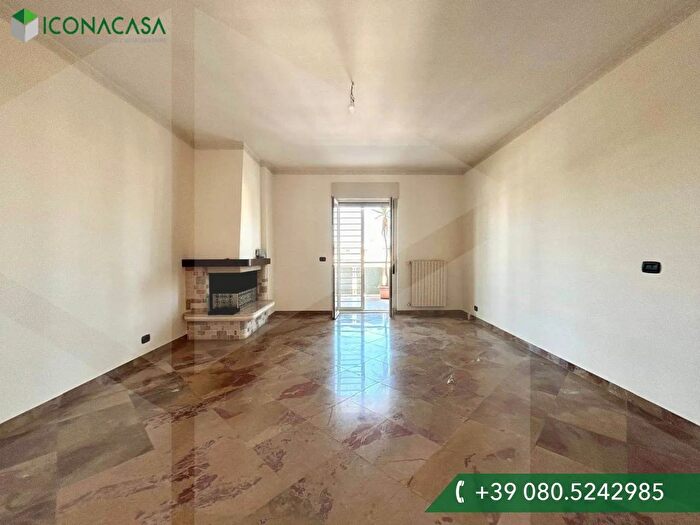 Appartamento quadrilocale in vendita in Viale Marzo, Bitritto