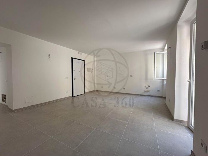 Appartamento trilocale in vendita in Via San Vincenzo, Terni