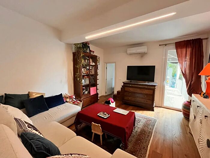 Appartamento quadrilocale in vendita in Via Santo Stefano, Bologna