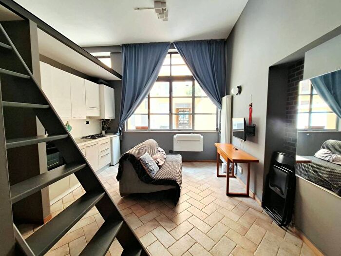 Appartamento bilocale in affitto in Via Eugenio Villoresi, Navigli Darsena, Milano