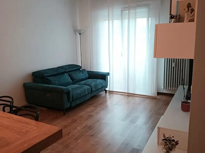 Appartamento trilocale in vendita in Via Irpinia, Venezia