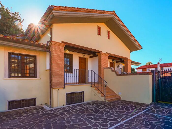 Casa con 5 locali in vendita in Via Giuseppe Ottavio Pitoni, Roma