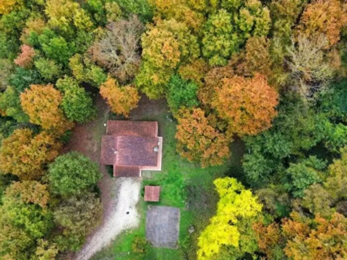 Casa quadrilocale in vendita in Scappia di Paglia, Orte