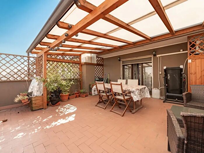 Appartamento quadrilocale in vendita in Via Massimo dAzeglio, Rozzano