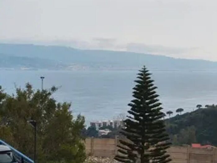 Appartamento quadrilocale in vendita in Via Pietro Nenni, Messina