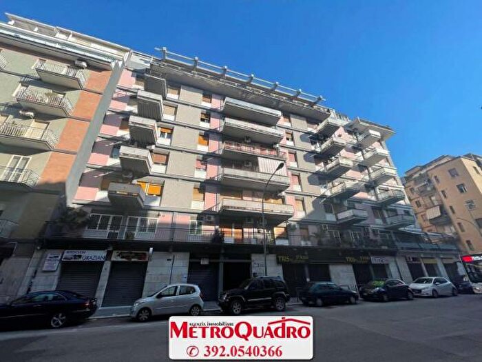 Appartamento trilocale in vendita in Via Vittime Civili, Foggia