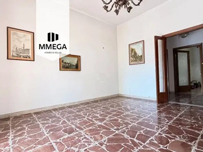 Appartamento quadrilocale in vendita in Via Reims, Firenze