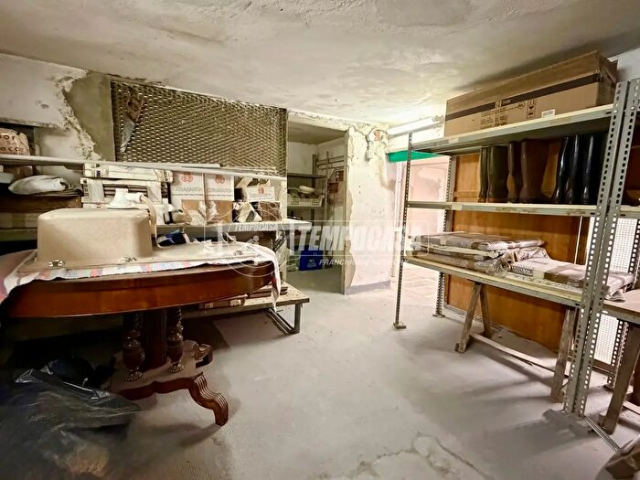 Appartamento in vendita in Via dellAcciaio, Genova