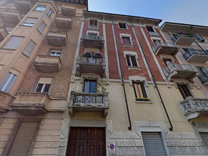 Appartamento trilocale in affitto in Via Alassio, Nizza Millefonti, Torino