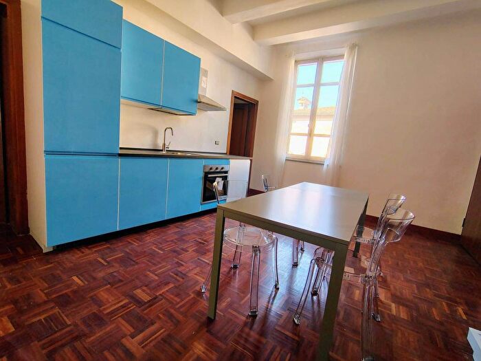 Appartamento con 5 locali in affitto in Via Guido da Castello, Centro Storico, Reggio Emilia