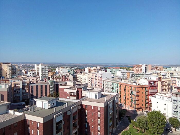Appartamento quadrilocale in vendita in Piazzale Dante, Taranto