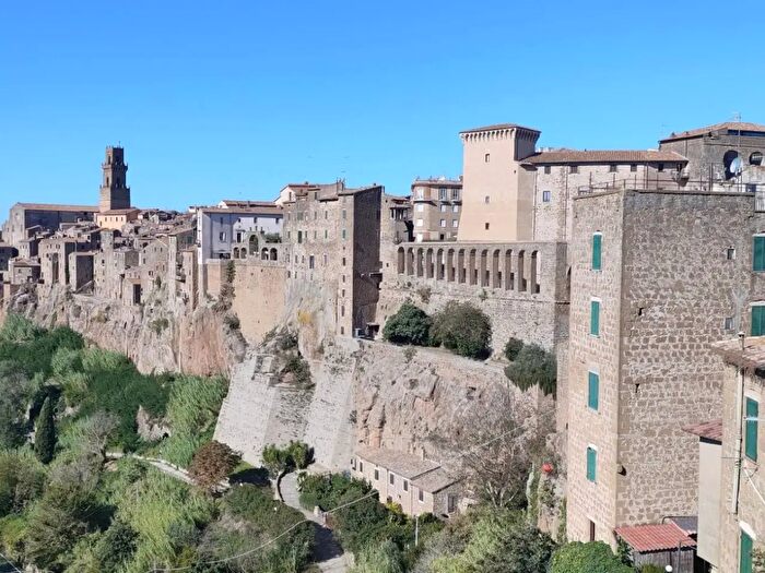 Appartamento bilocale in vendita in Vicolo Varese B, Pitigliano