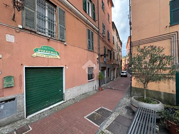 Appartamento bilocale in vendita in Via Beata Chiara, Genova
