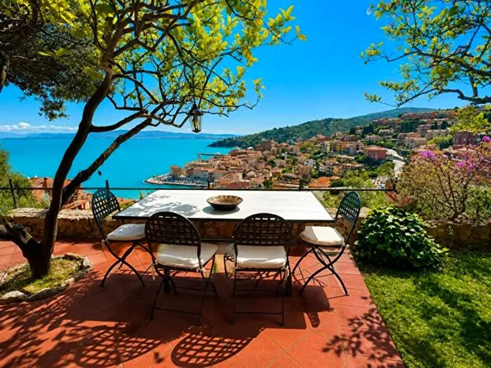 Appartamento quadrilocale in vendita in Monte Argentario