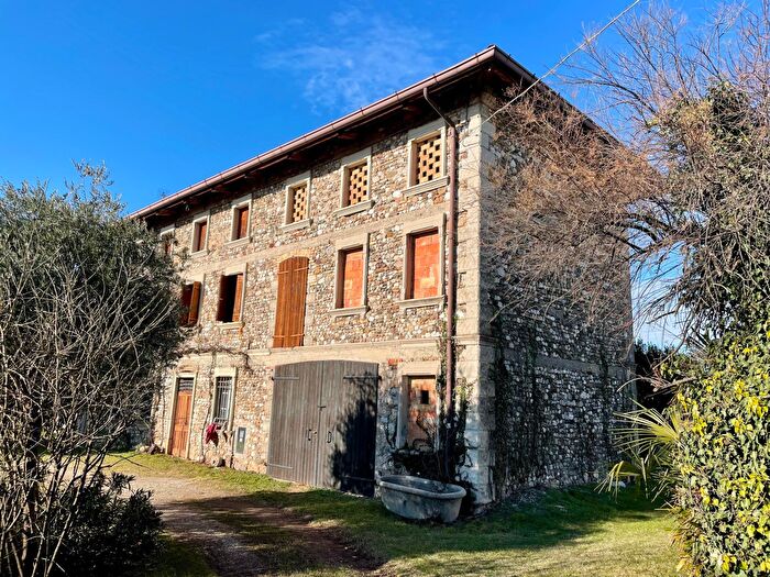 Casa con 5 locali in vendita in San Vito Di Fagagna
