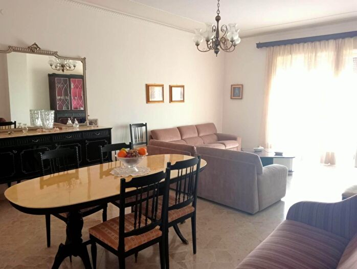 Appartamento con 5 locali in vendita in Licata