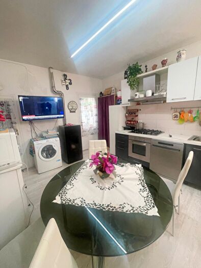 Appartamento quadrilocale in vendita in Cascina