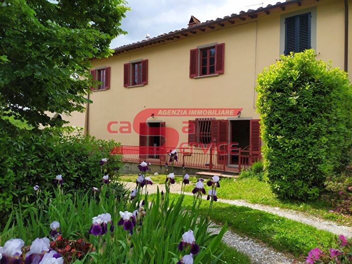 Casa con 6 locali in vendita in Serravalle Pistoiese