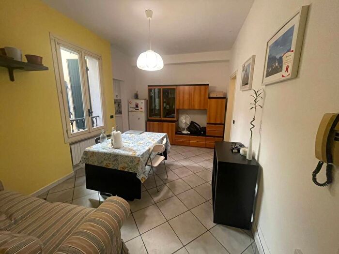 Appartamento trilocale in affitto in Via del Pratello, San Felice, Bologna