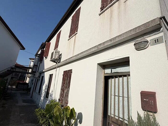 Casa quadrilocale in vendita in Albignasego Vicolo Meucci, Albignasego