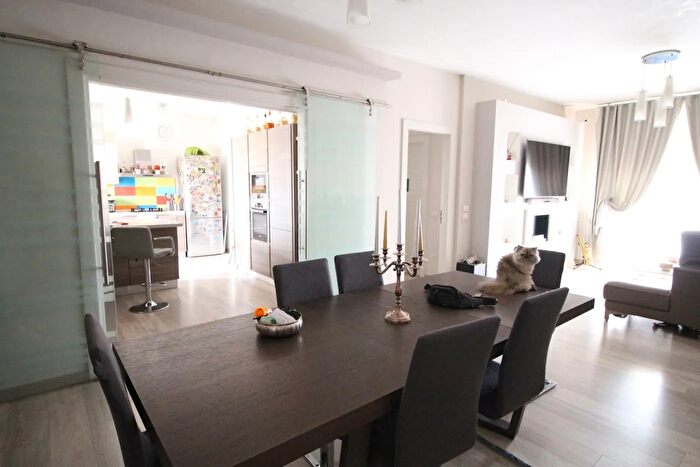 Appartamento con 6 locali in vendita in Via Roma, Manduria