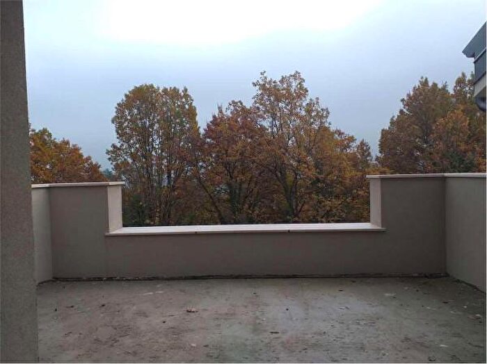 Casa quadrilocale in vendita in Piacenza