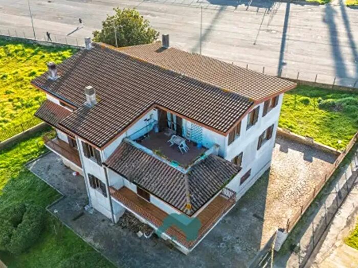 Casa con 6 locali in vendita in Via Guglielmo Marconi, Artena