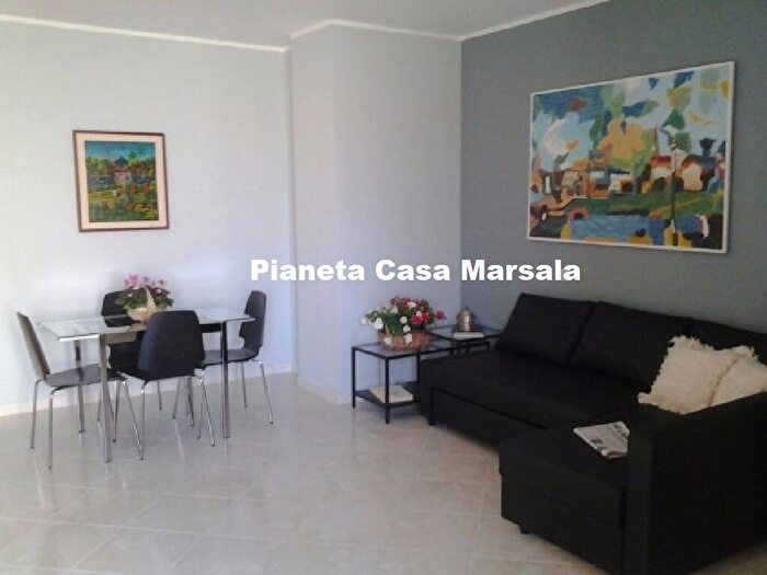 Appartamento con 5 locali in affitto in Via Giuseppe Mazzini, Centro Urbano, Marsala