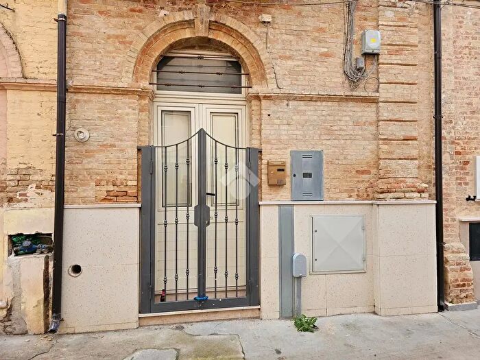 Casa trilocale in vendita in Via Somalia, Torremaggiore