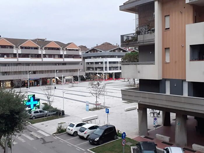 Appartamento trilocale in affitto in Viale Maiella a, Francavilla Al Mare