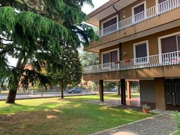 Appartamento trilocale in vendita in Via Papa Giovanni XXIII San col, San Colombano Al Lambro