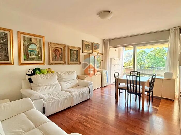 Appartamento trilocale in vendita in Via Lungo Leno Sinistro I, Rovereto