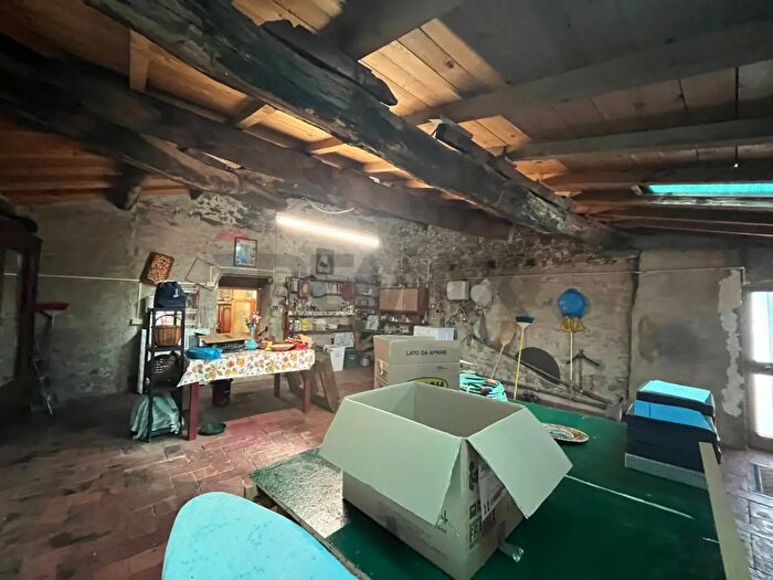 Appartamento con 7 locali in vendita in Coreglia Antelminelli