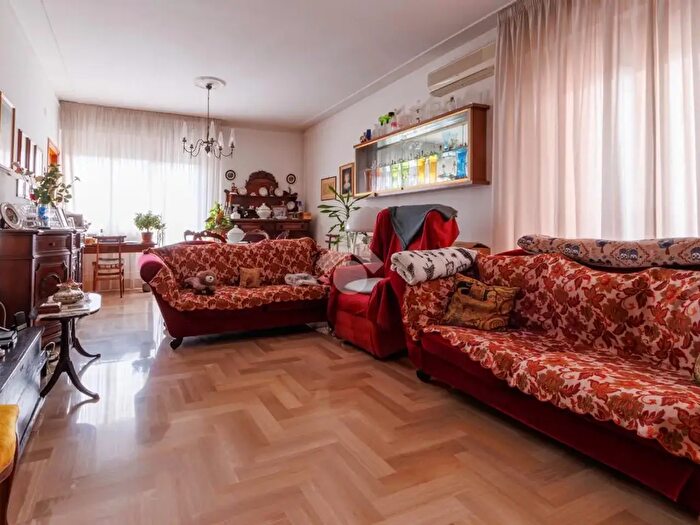 Appartamento quadrilocale in vendita in Via Francesco Ferrer, Citta Di Castello