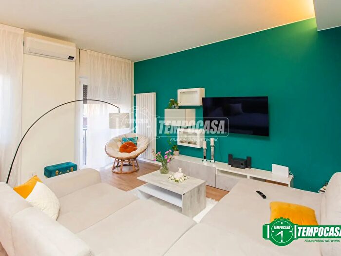 Appartamento trilocale in affitto in Via Burigozzi, Busto Arsizio