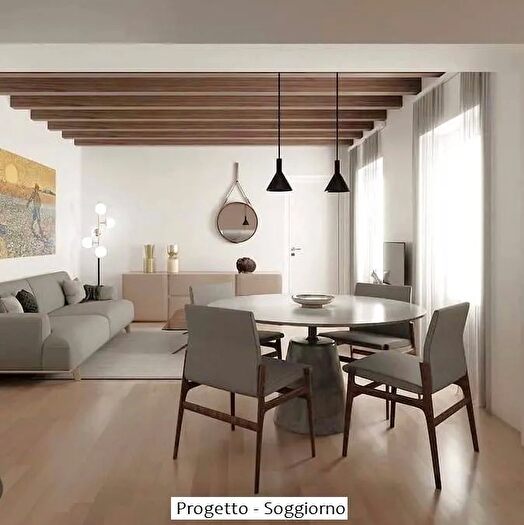 Casa quadrilocale in vendita in Via Roma, Faloppio