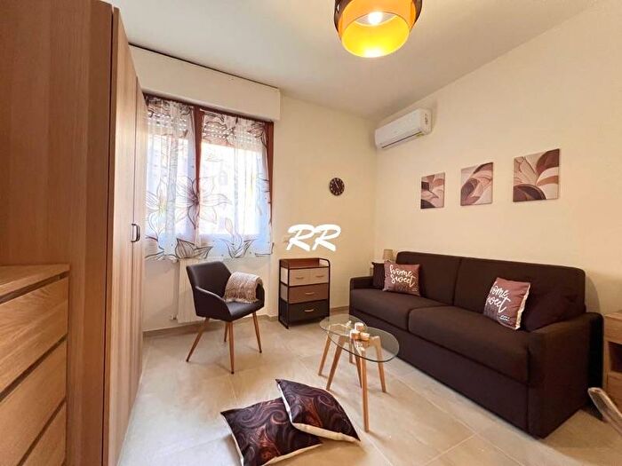 Appartamento bilocale in affitto in Via Bartolomeo Panizza, Vercelli Wagner, Milano