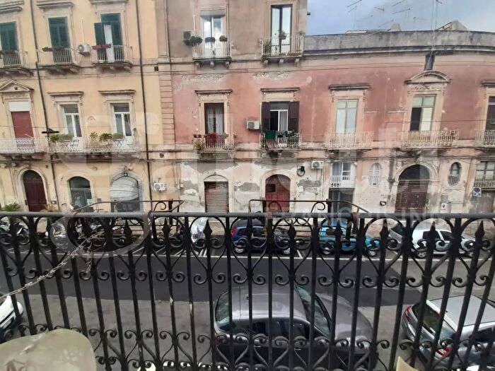 Appartamento trilocale in vendita in Siracusa