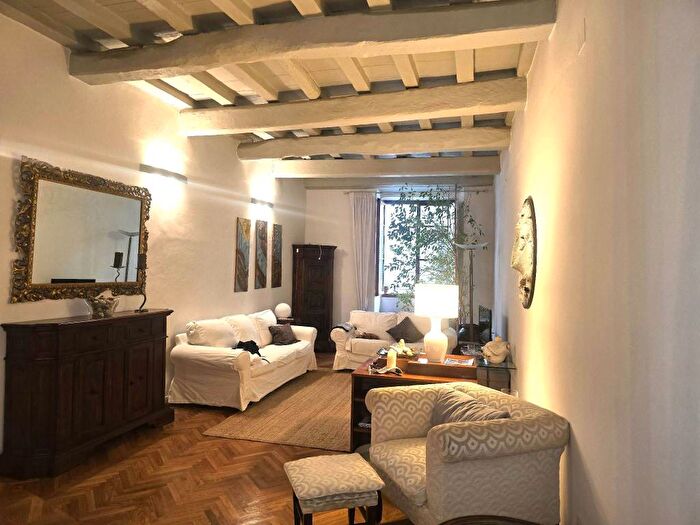 Appartamento trilocale in affitto in Via dei Bardi, San Niccolò, Firenze