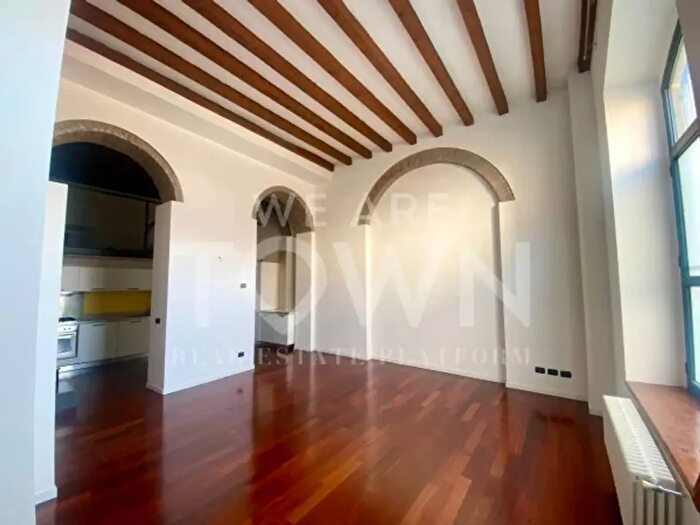 Appartamento bilocale in affitto in Via Monviso, Milano