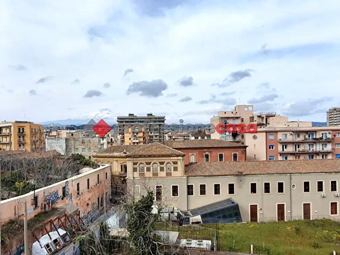 Appartamento bilocale in vendita in Via Bambino, Catania