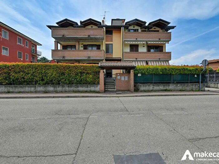 Appartamento bilocale in vendita in Via Ada Negri, San Zenone Al Lambro