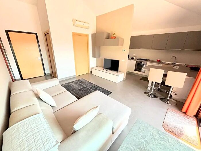 Appartamento bilocale in vendita in Via Toti, Corbetta