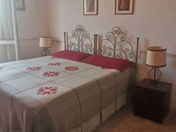 Appartamento bilocale in affitto in Via Govi SNC, Centro, Finale Ligure